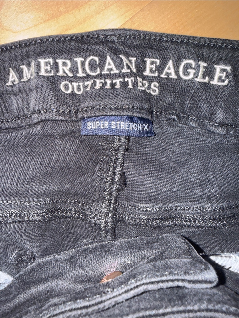 American Eagle Outfitters Black Skinny Jegging with Subtle Distress 2